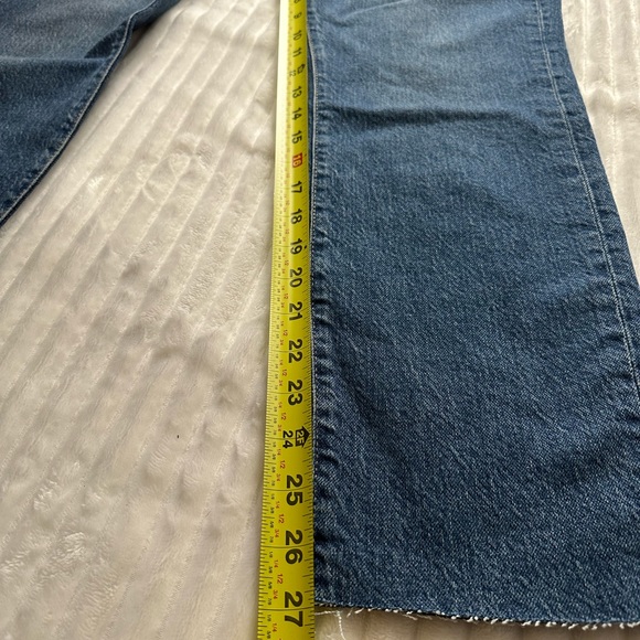 Good American Women’s Blue Jeans Good Classic Style Size 12/31 New With Tags - Picture 9 of 15